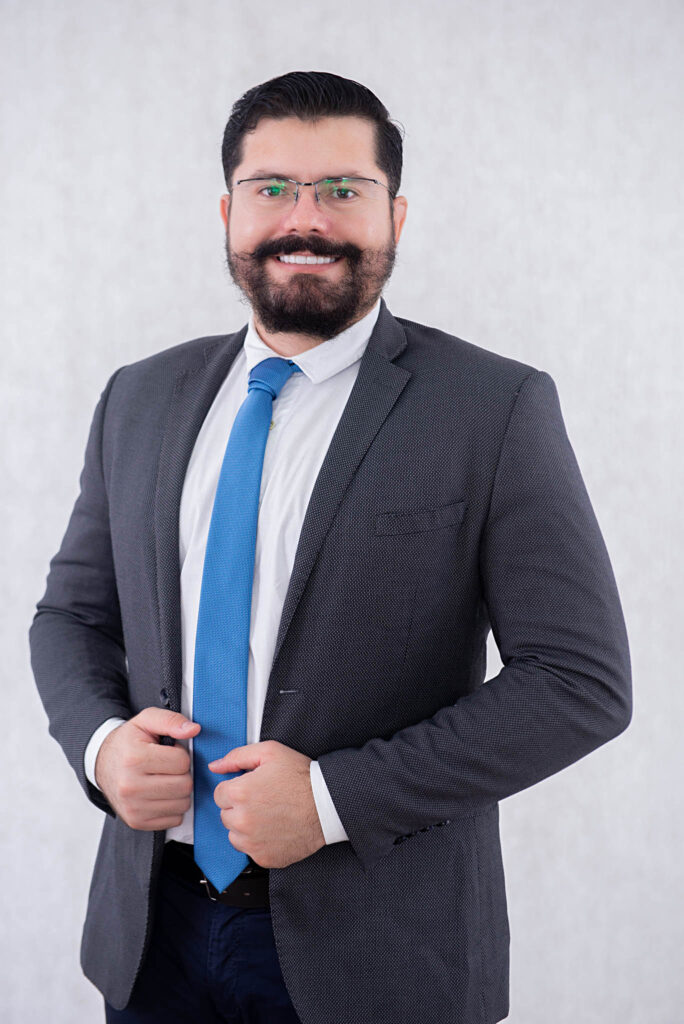 Advogado Julio Praseres, Julio Mariano Fernandes Praseres, advogado, Jaru, Rondônia, Brasil